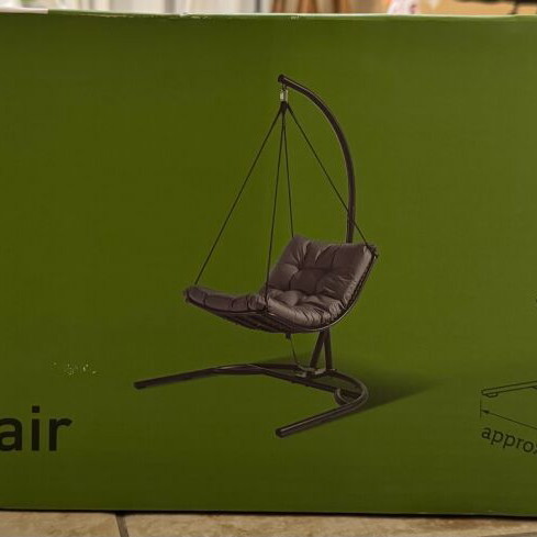 Livarno Hanging Garden Chair new with padded cushion