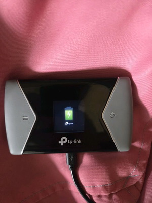 TP-Link M7650 φορητός Wi-Fi δρομολογητής 4G LTE νέος