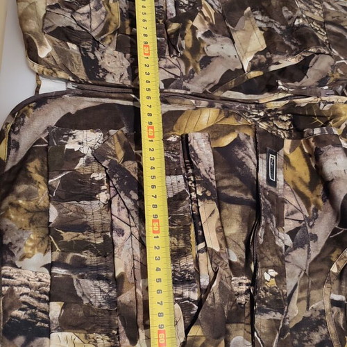 Toxotis hunting vest like new, size XL with 40 cartridge holders