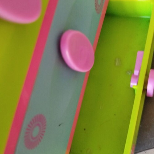 Polly Pocket Shake 'n Sort toy in like new condition