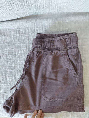 Gap small brown shorts like new