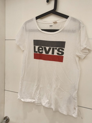 Levi's The Perfect Tee white sportswear t-shirt size S