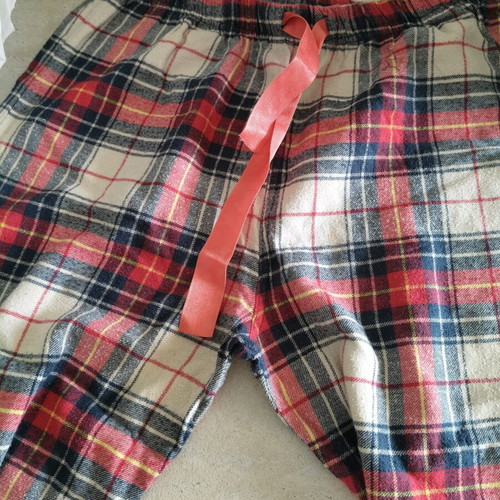 Cotton plaid pajama pants used, size M-L Harmony