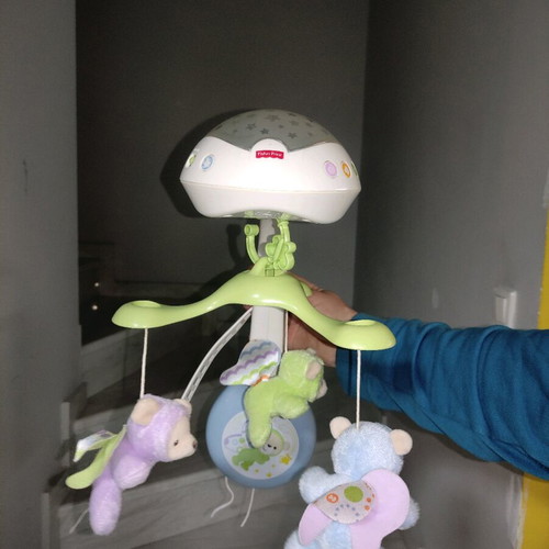 Fisher Price crib mobile with music and rotating bears for newborns like new