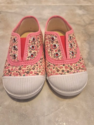 Sneakers No 22 καινούργια για κορίτσια