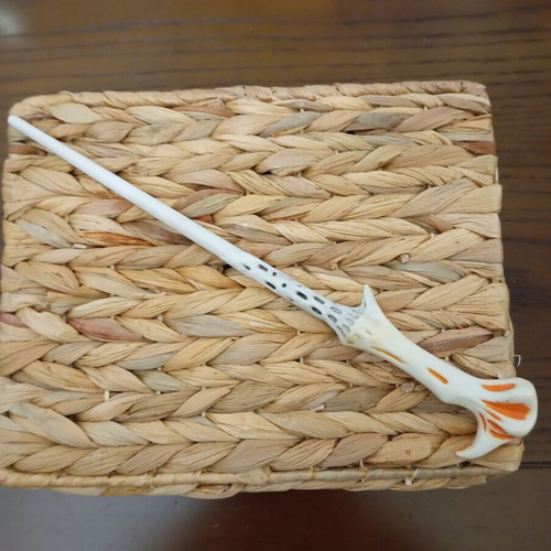 Plastic magic wand like new