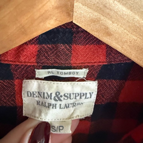 Ralph Lauren shirt like new, thick cotton, black and red