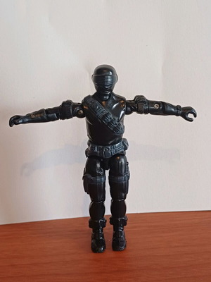 GI JOE Snake Eyes (V2) 1985 figure used with tight joints