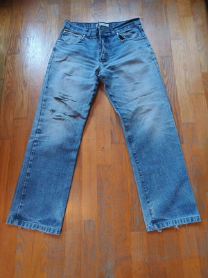Ripped jeans size L, very good condition, blue