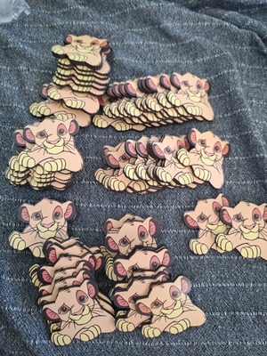 Wooden Lion King decorations set of 62 pieces like new