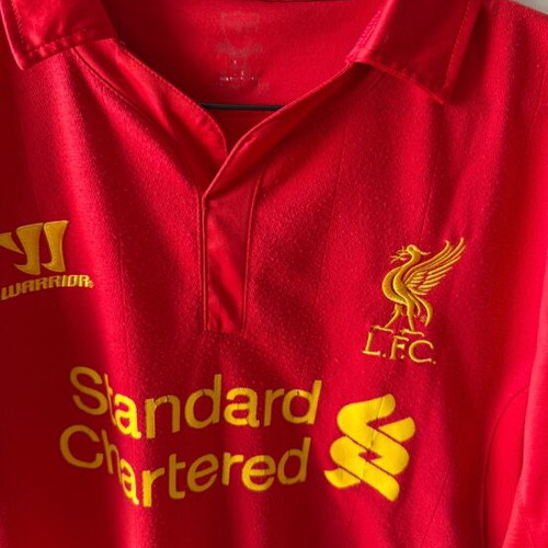 Liverpool Luis Suarez jersey used, size M