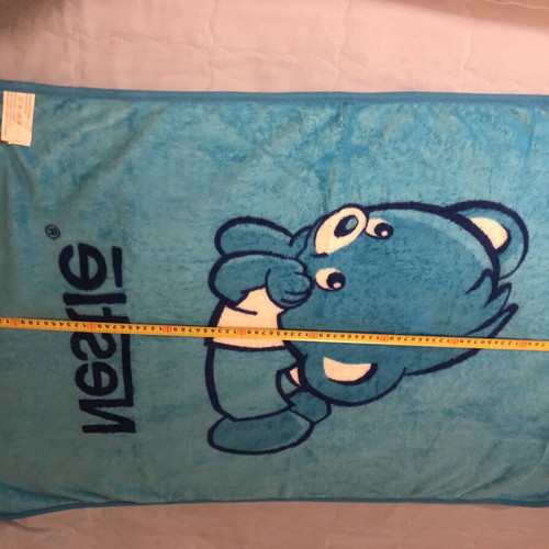 Nestle Vintage baby fleece blanket like new, blue