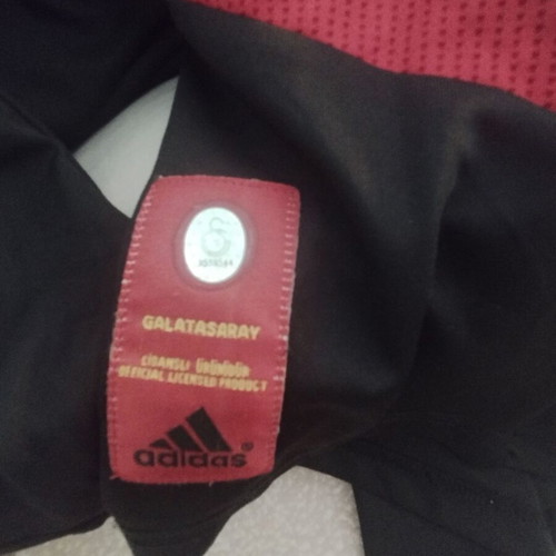 Galatasaray 07-08 Adidas jersey like new, medium size