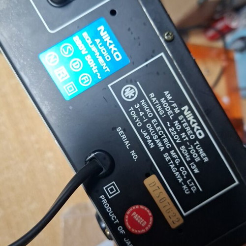 HiFi Nikko AM/FM Stereo Tuner radio like new