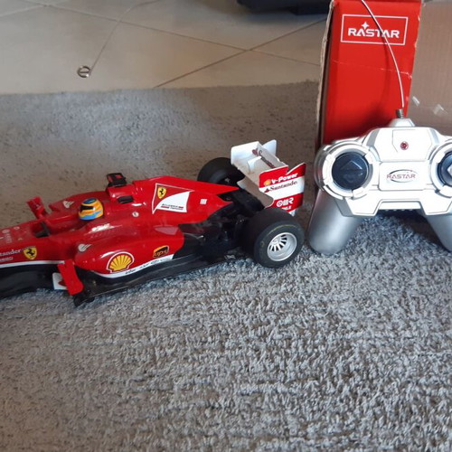 Rc car Ferrari f138 RASTAR remote control used