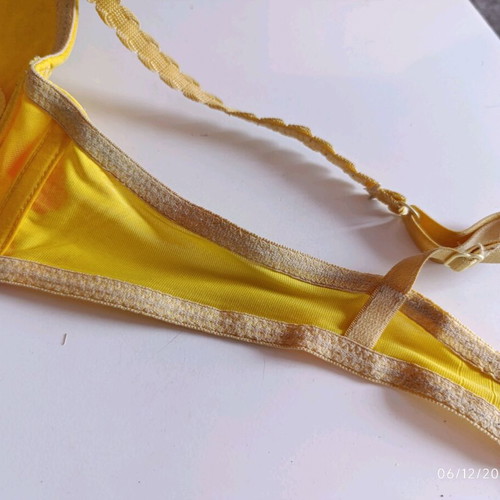 Luna bra yellow with flowers No3 like new with underwire and padding