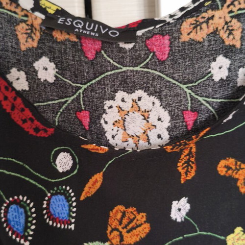 Esquivo long floral maxi dress like new, black multicolor, size M-L