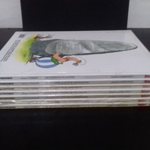 Mammothcomics Asterix hardcover set of 7, 6 sealed