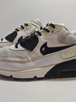 Nike Air Max 90 sneakers like new, size 38.5, black and white