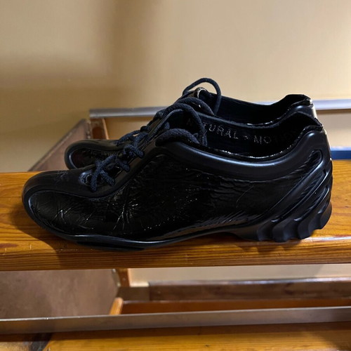 Ecco women's sport shoes black like new size 40