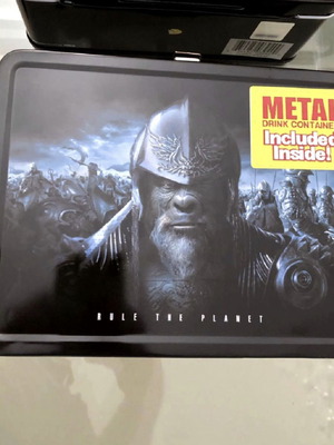 Planet of the Apes lunchbox new with metal drink container