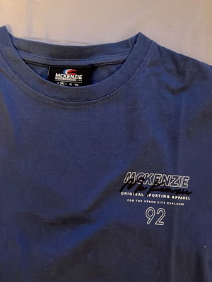 McKenzie Elsted men's T-shirt blue like new