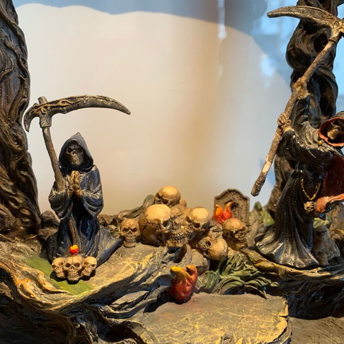 Gothic decorative resin base with 4 used Grim Reaper figures