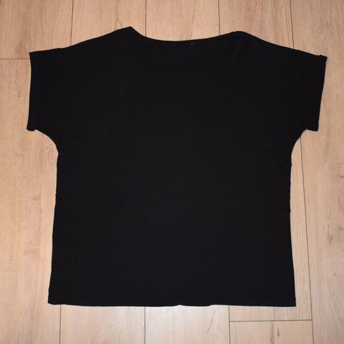 Pierre Balmain t-shirt size M used, black and red