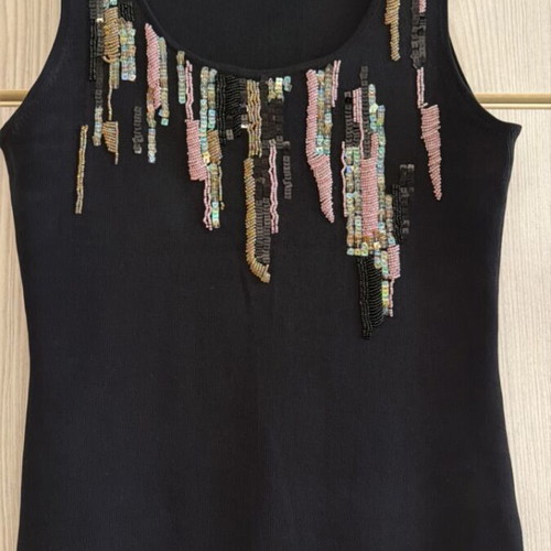 Embroidered blouse sizes L XL XXL like new