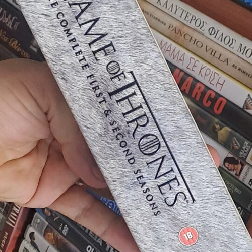 Game of Thrones DVD σεζόν 1 και 2 σαν καινούργιο με αγγλικούς υπότιτλους