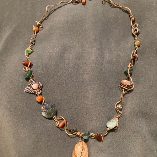 Necklace with semi-precious stones new, colorful handmade