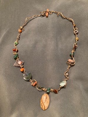 Necklace with semi-precious stones new, colorful handmade