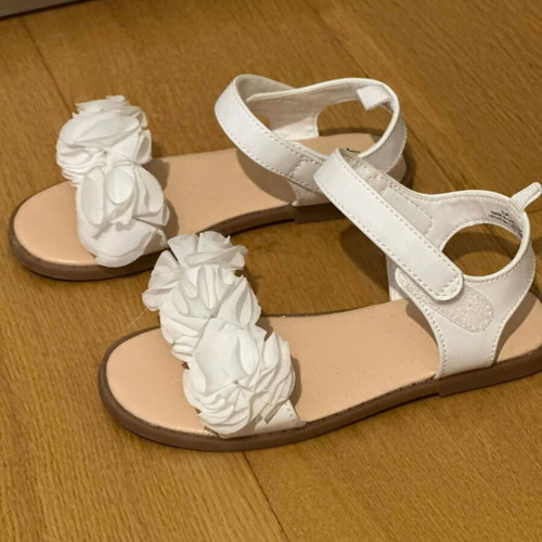 White H&M sandals EU28 new, ideal for flower girl