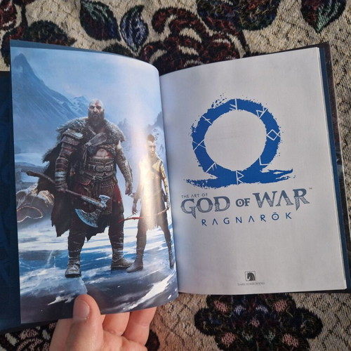 God of War Ragnarok artbook like new