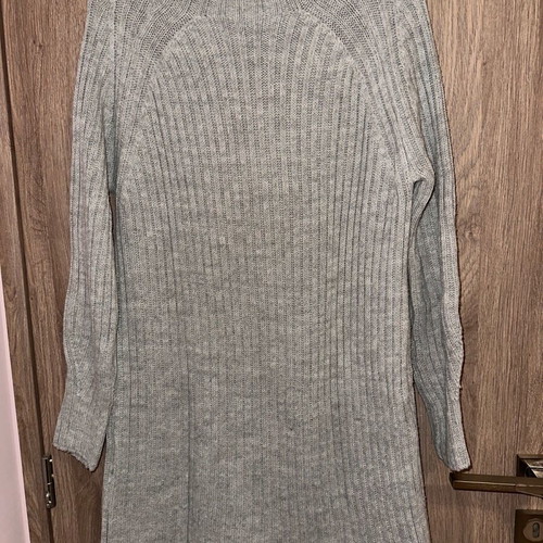 Pullover dress used gray one size in very good condition