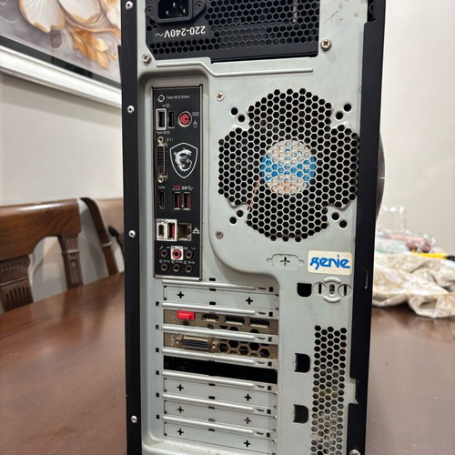 PC RX 580 8GB MSI Armor Ryzen 5 2600x Tomahawk 32GB RAM used