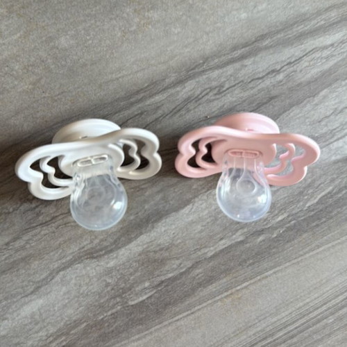 BIBS Supreme silicone pacifier set of 2, new