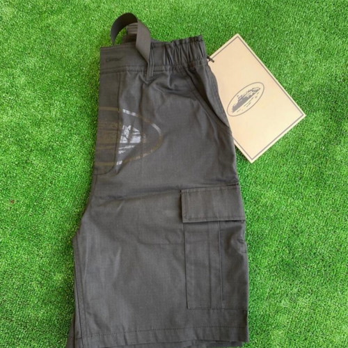 Corteiz cargo shorts, black, size M