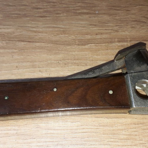 Old functional cigar cutter