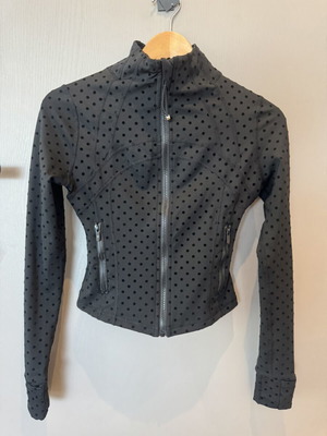 Lululemon jacket size S, black