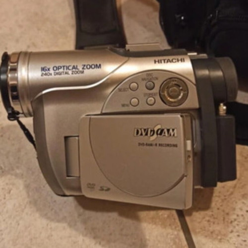 Hitachi Minidisc Video Camera like new