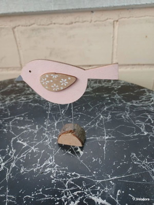 Wooden table decoration 12 cm height like new