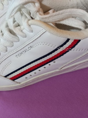 Tom Tailor sneaker νούμερο 38 σαν καινούργιο, άσπρο