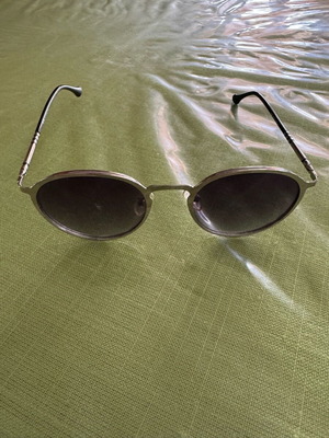 Mati-Mati El Greco Round Metal Sunglasses like new