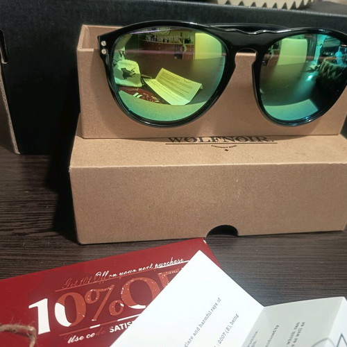 Wolfnoir sunglasses new with mirror, black and green