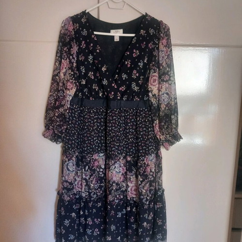 Ann Taylor dress used, blue-lilac floral, size M