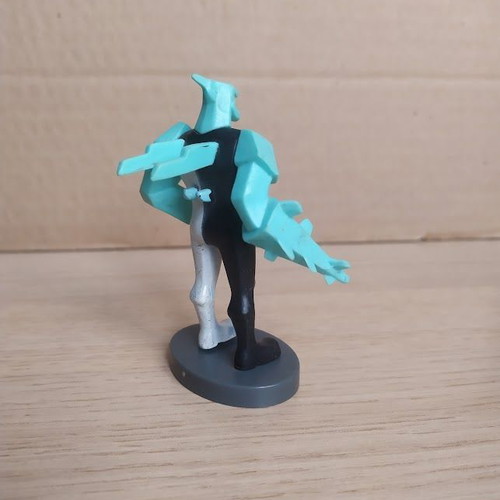 Ben 10 Diamondhead figure 8 cm used