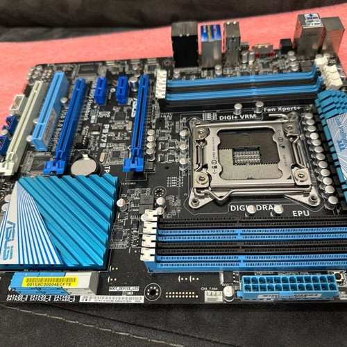 Asus P9X79 motherboard Socket 2011 like new