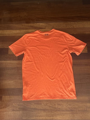 Under Armour The Rock Project T-shirt like new, orange, size M