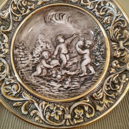 Italian hanging glass plates new for wall decoration